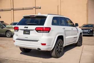 Grand Cherokee 6