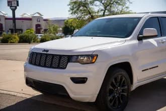 Grand Cherokee 11