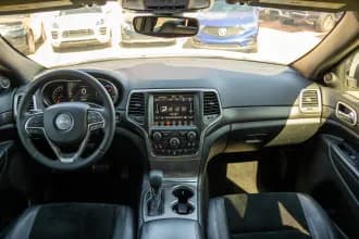 Grand Cherokee 18