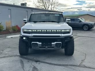 HUMMER EV Pickup 3