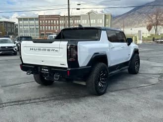 HUMMER EV Pickup 6