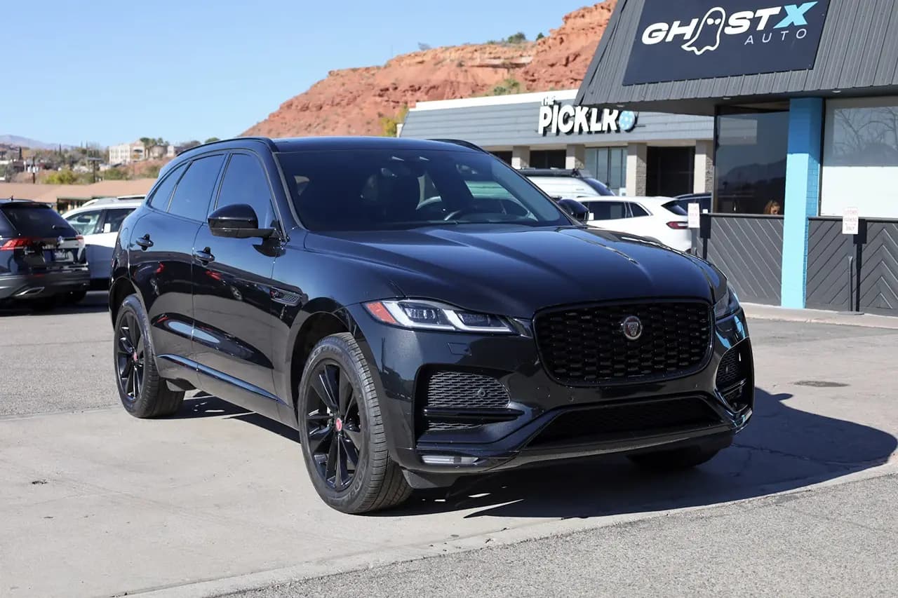 2023 Jaguar F-Pace S's photo